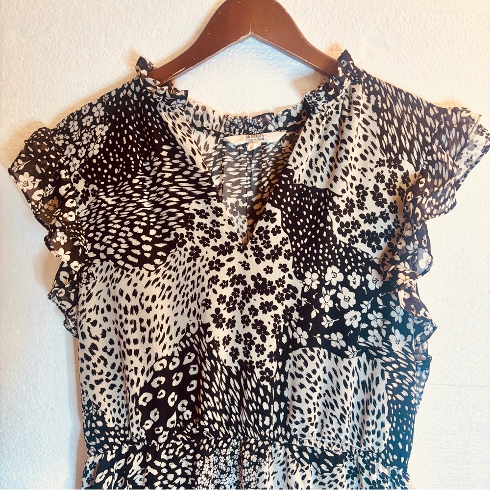 BB DAKOTA by STEVE MADDEN
Mix Degrees Midi Dress Size Large - Picture 8 of 11